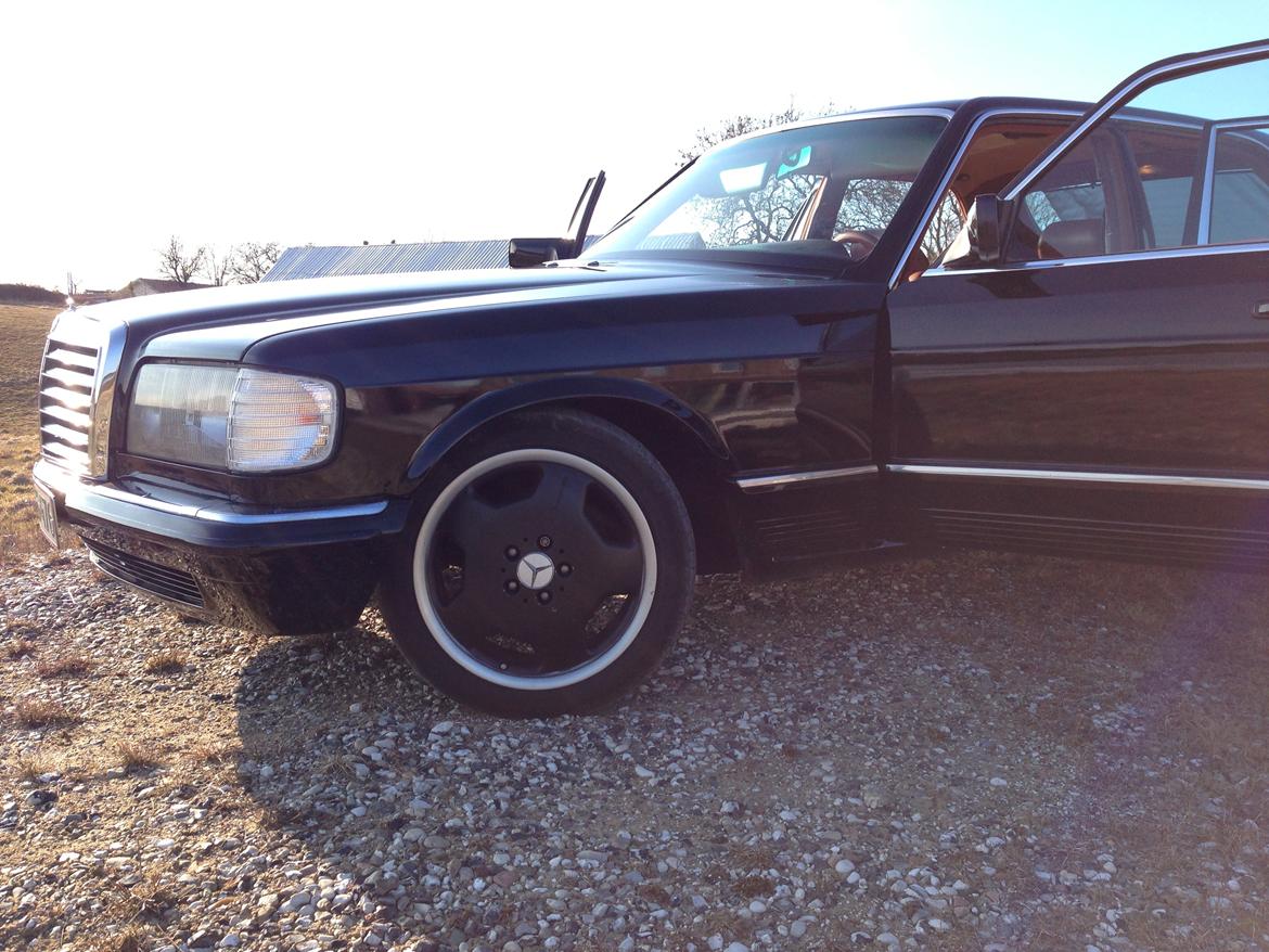 Mercedes Benz w126 SE380 - Original 17" AMG fælge. billede 11