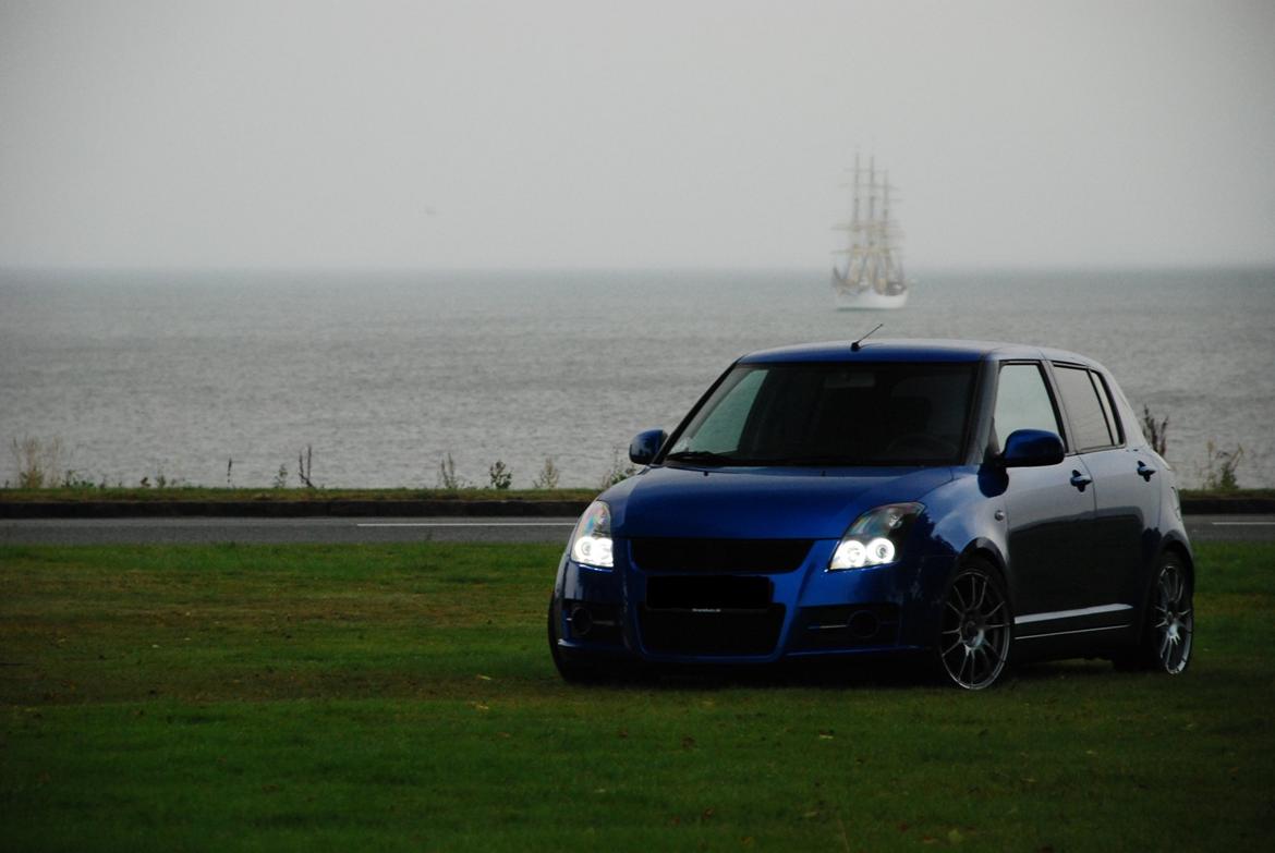 Suzuki Swift 1.5 GL-A 5d billede 1