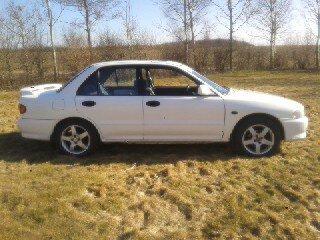 Mitsubishi Lancer glxi * købt igen * - Nyvasket og som den står pt. med vinterfælge.. billede 9