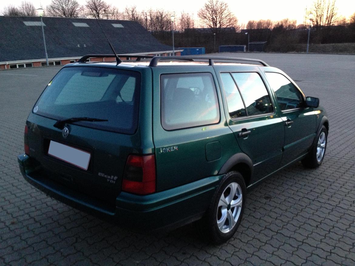 VW Golf 1.9 TDI 90HK Variant - Listen har jeg men mangler og blive monteret billede 8