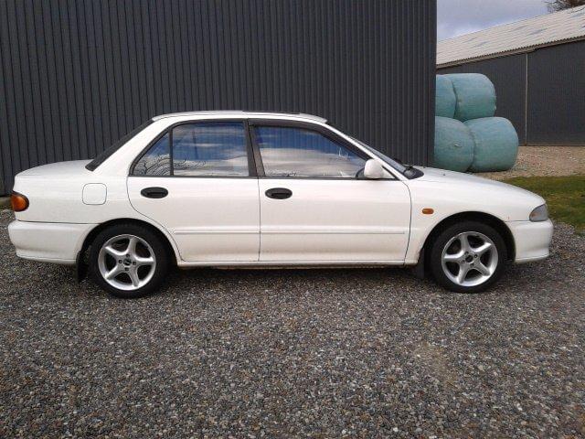 Mitsubishi Lancer glxi * købt igen * - Sommerfælge som jeg overvejer og male enten sort eller blå, måske noget helt 3. billede 19