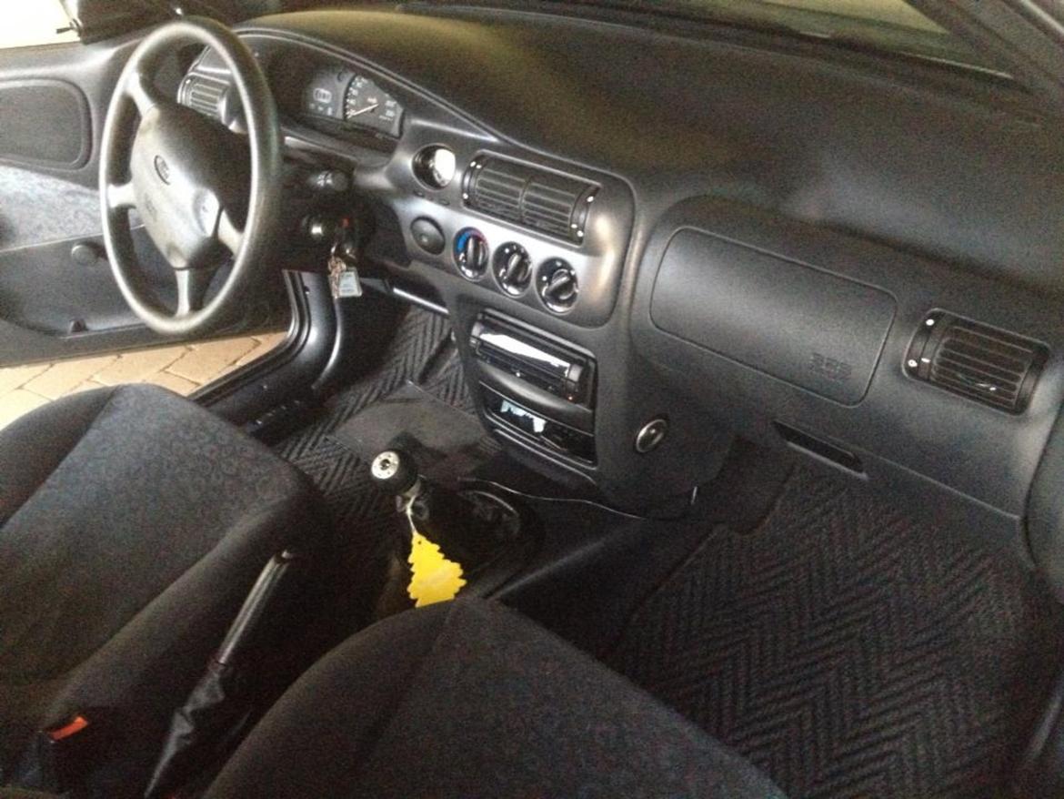 Ford Escort mk6 billede 2