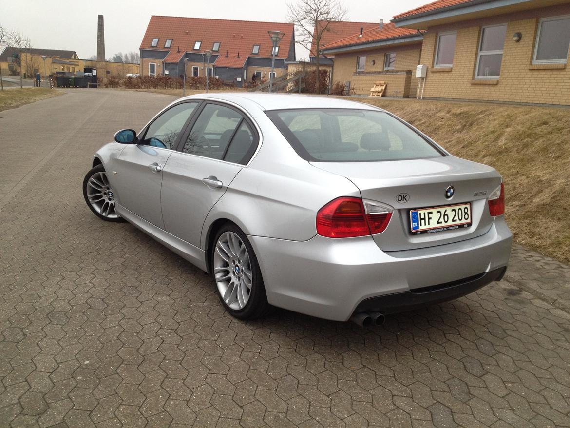 BMW 325I M Tech billede 3