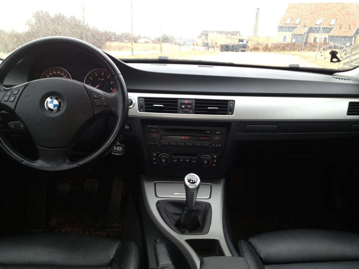BMW 325I M Tech billede 14