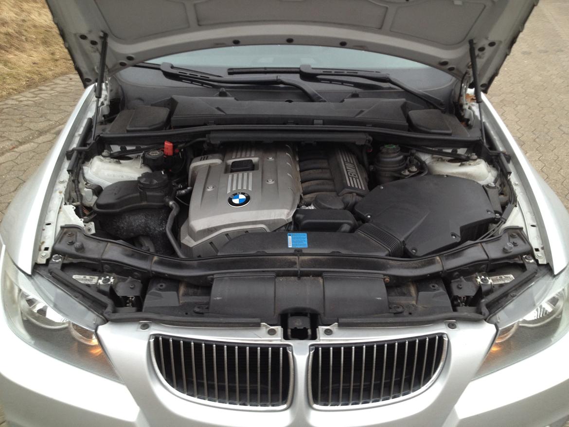 BMW 325I M Tech billede 8