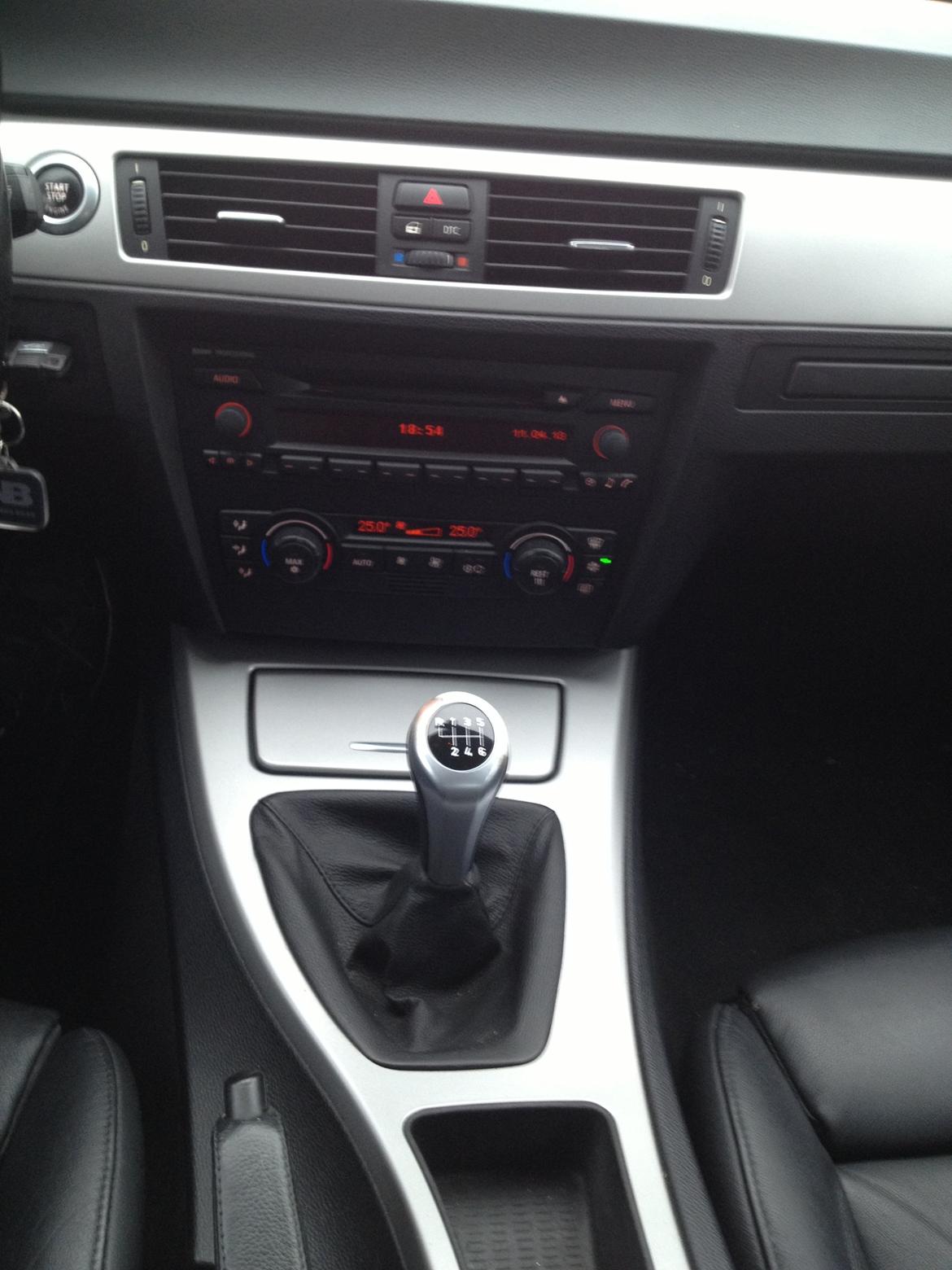 BMW 325I M Tech billede 15