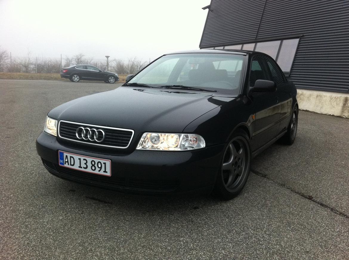 Audi A4 b5 1,8 20v Limousine  billede 15