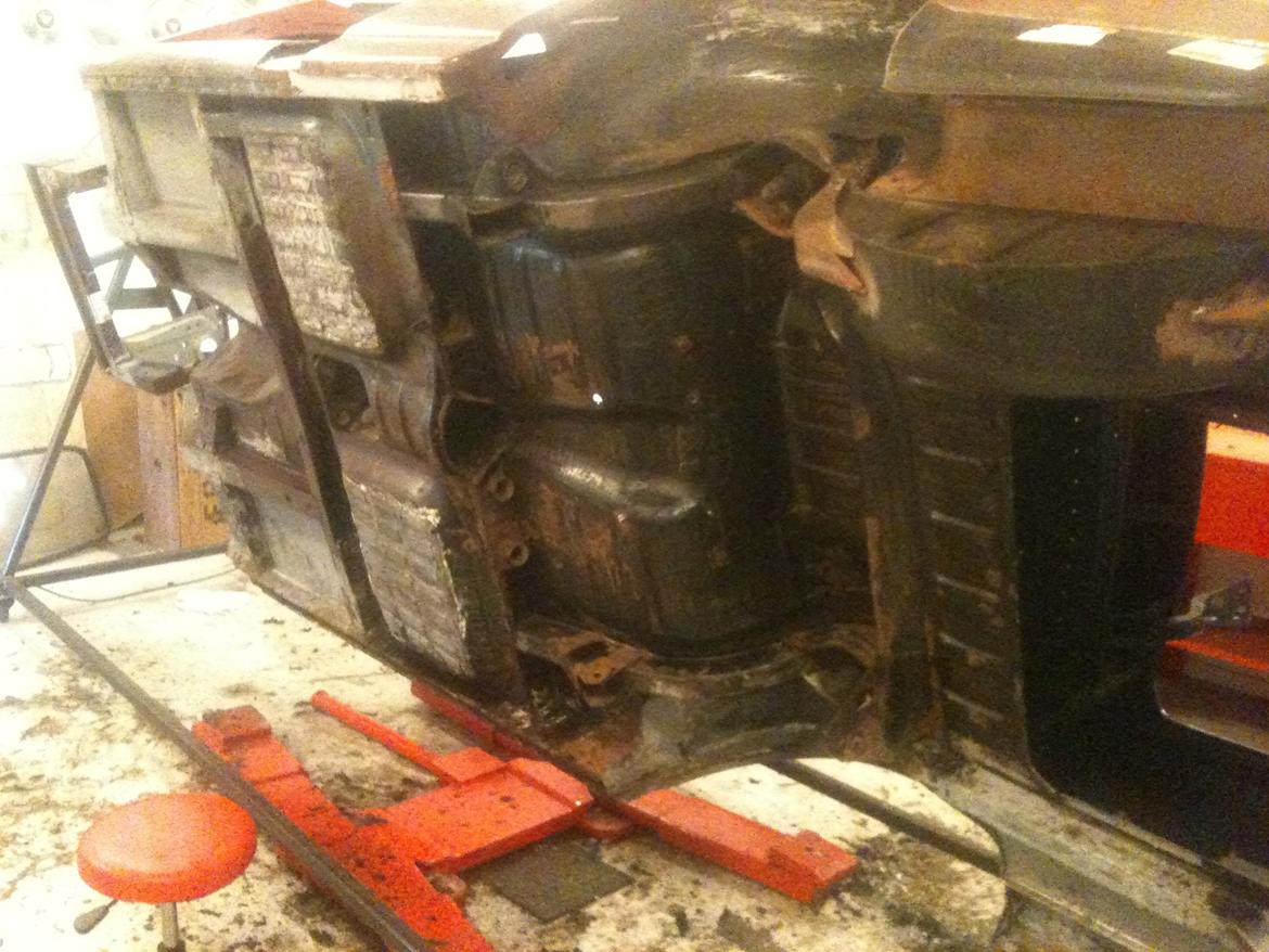 Volvo Amazon - 50% færdig... og ja i skrivende stund er det 100% væk.. ellers sad jeg jo ikke ved computeren billede 16