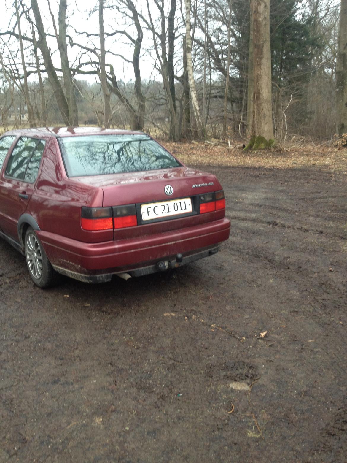 VW Vento 1,8 Glx Solgt billede 3