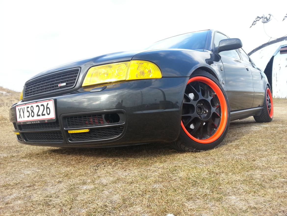 Audi A4 1,8T SOLGT billede 1