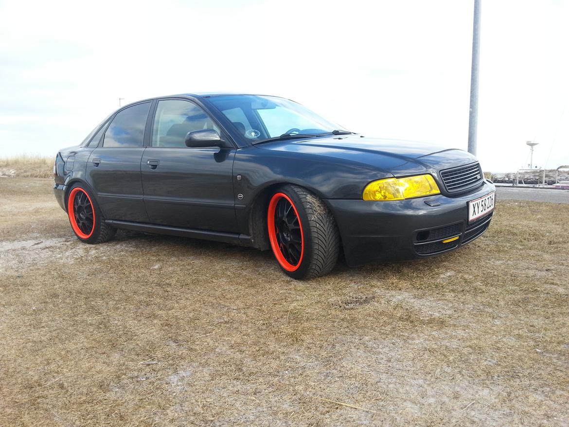 Audi A4 1,8T SOLGT billede 4