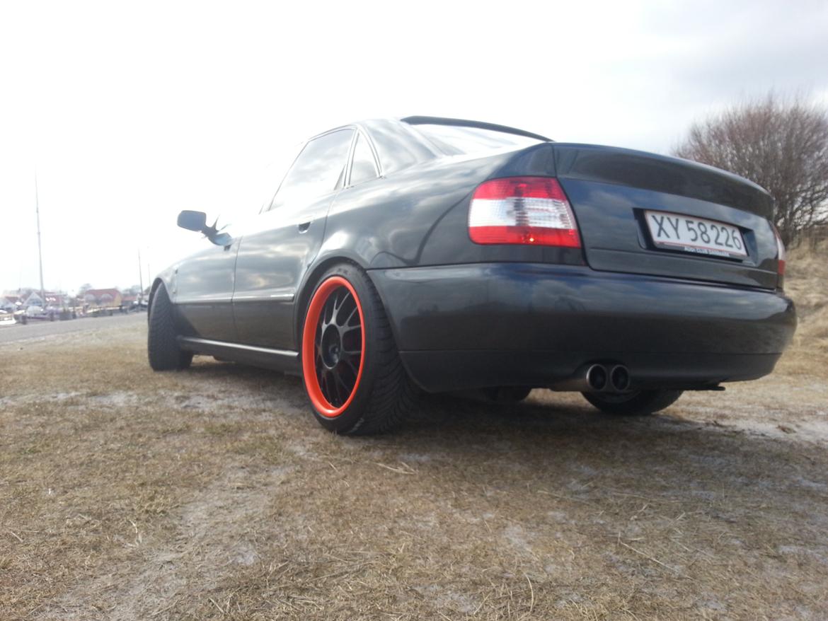 Audi A4 1,8T SOLGT billede 7