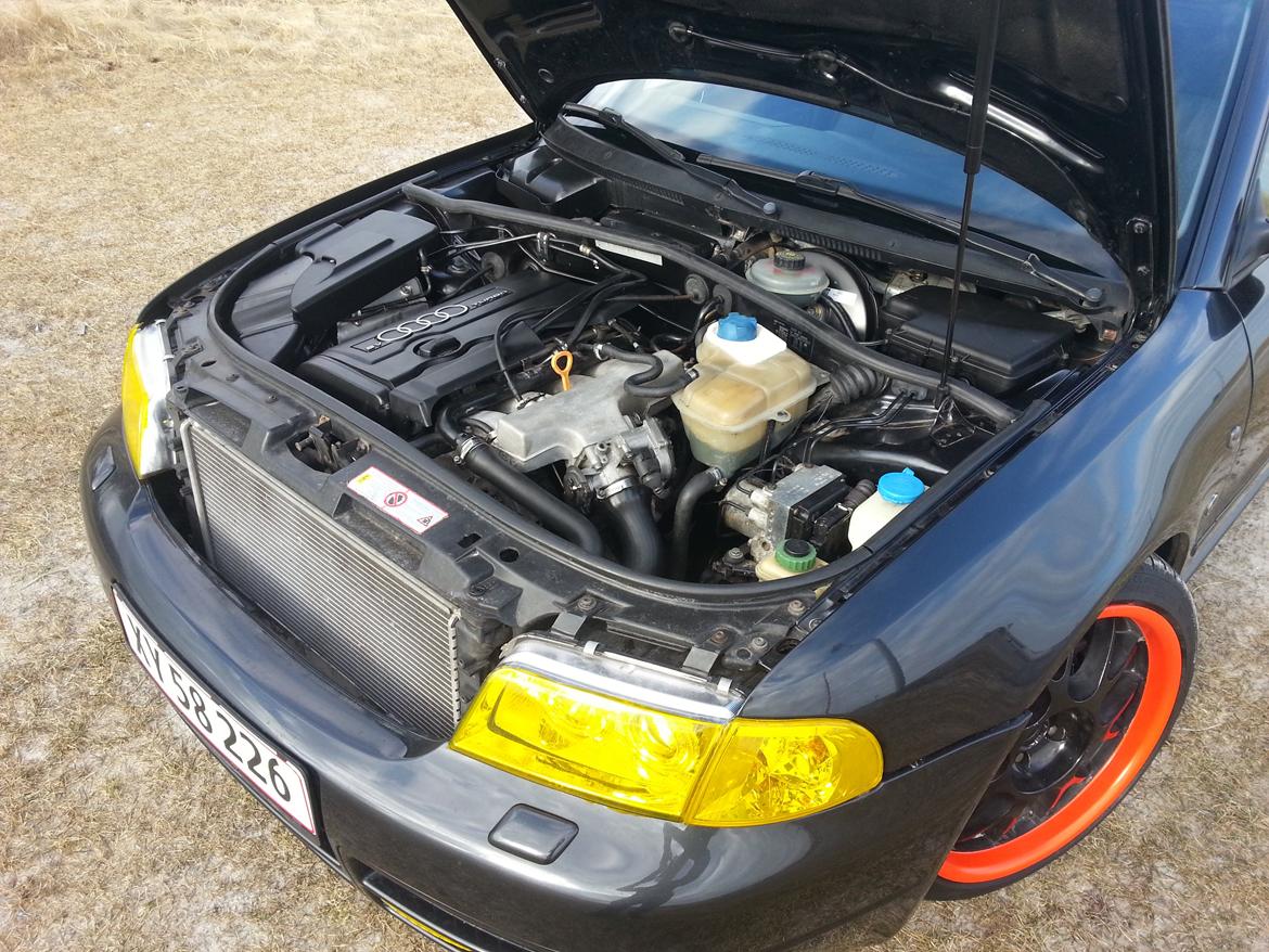 Audi A4 1,8T SOLGT billede 9