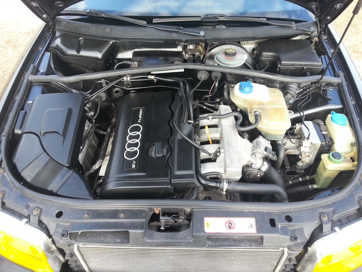 Audi A4 1,8T SOLGT billede 11