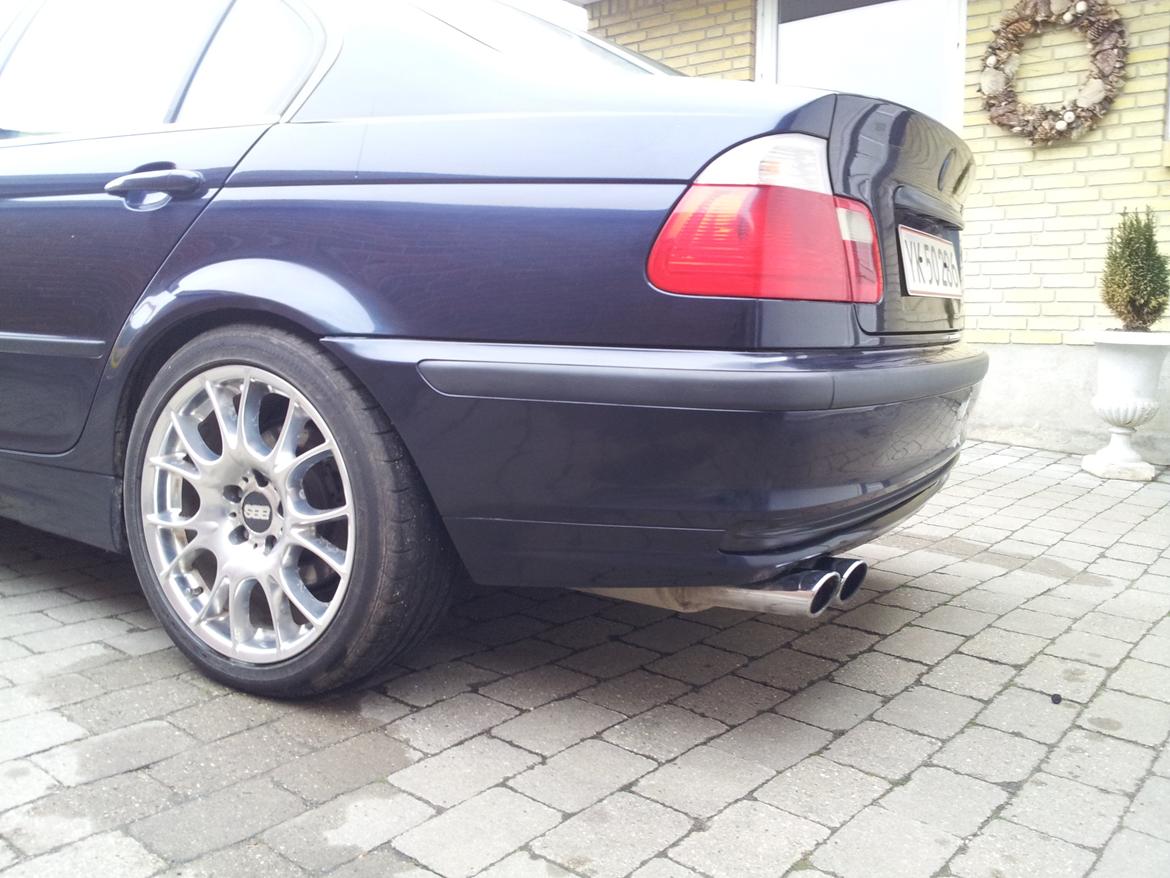 BMW 328i billede 11