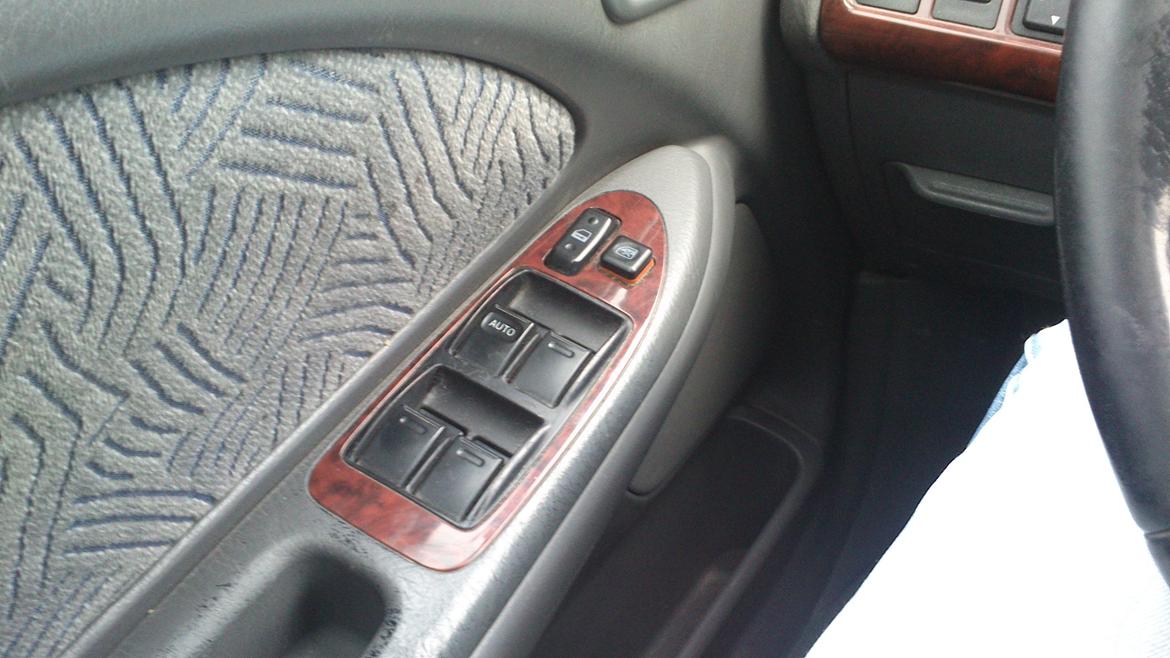 Toyota Avensis 1.8 Sol billede 12