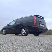 Volvo V70 2,5 TDI 140HK