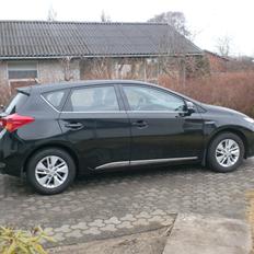 Toyota Auris hsd