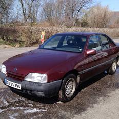 Opel Omega A