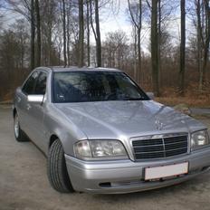 Mercedes Benz W202 C200 Aut. **Tidl. Bil**