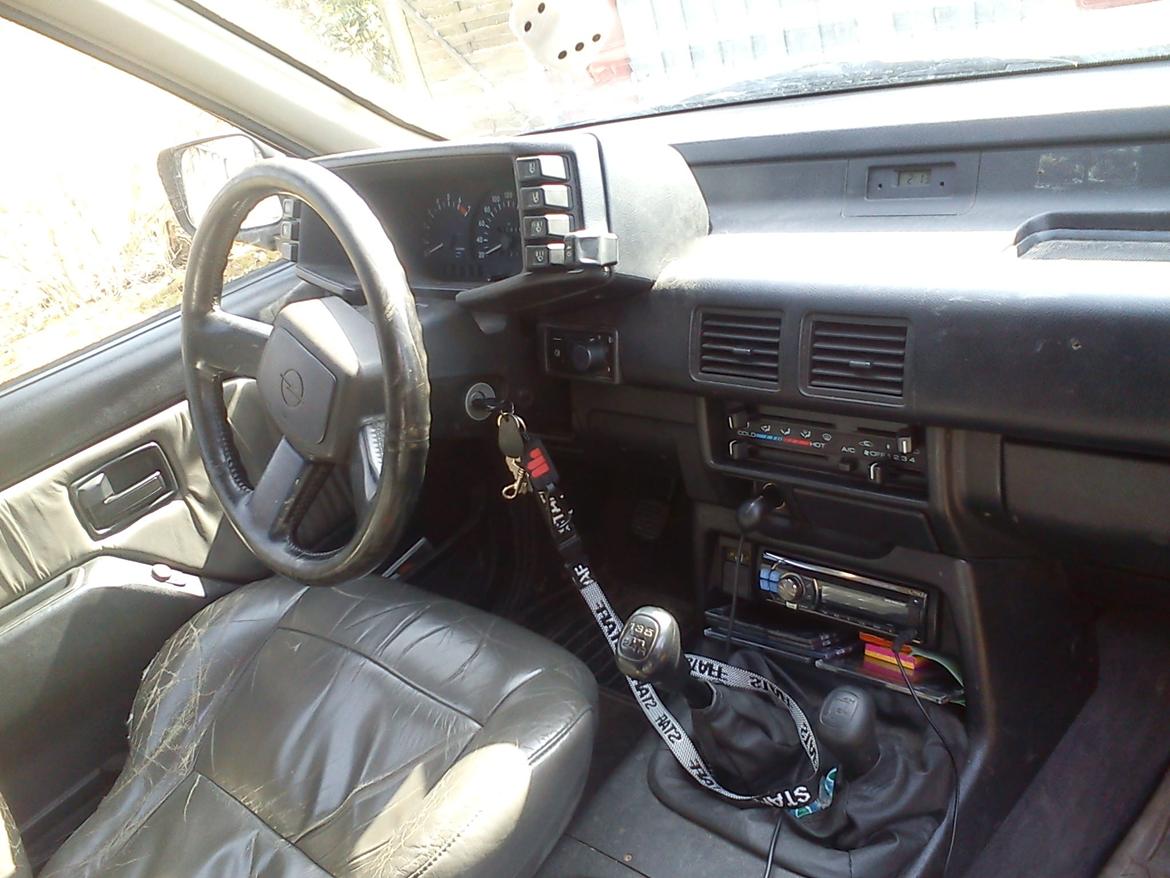 Opel Frontera ***Hulken***  (Solgt) - Kabine og 2xgearstang ;) billede 10