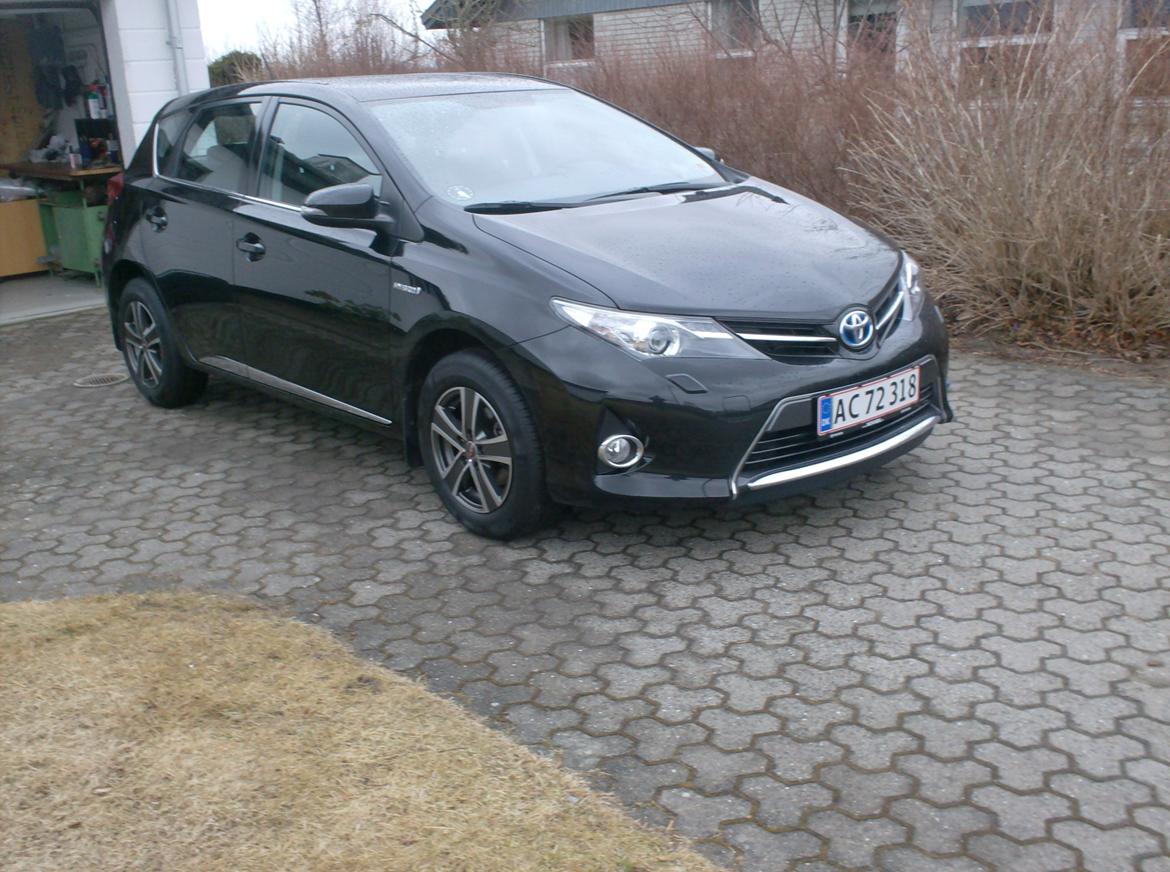 Toyota Auris hsd billede 3