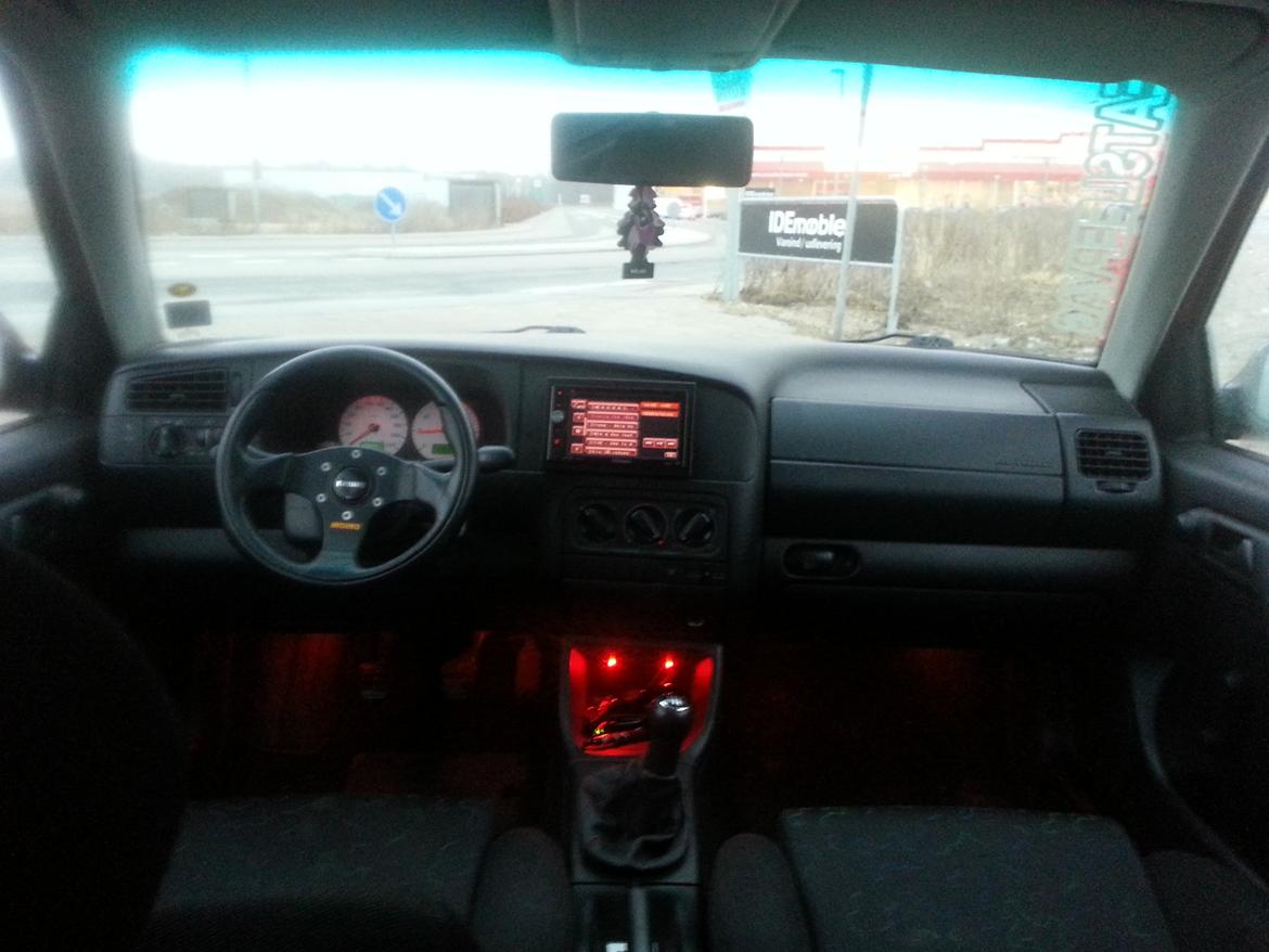 VW Golf MK III SOLGT billede 2