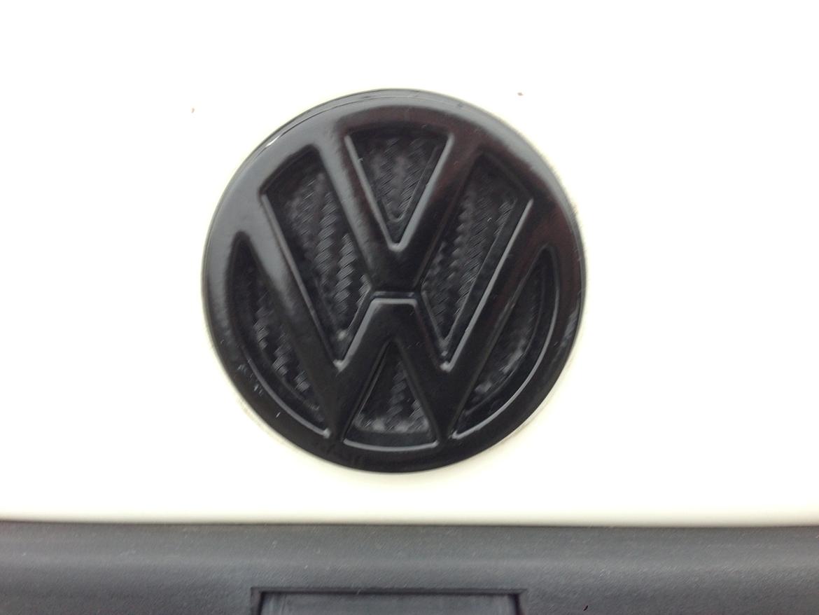 VW Polo Coupe Black/White Edition - Carbon bag VW logo billede 14