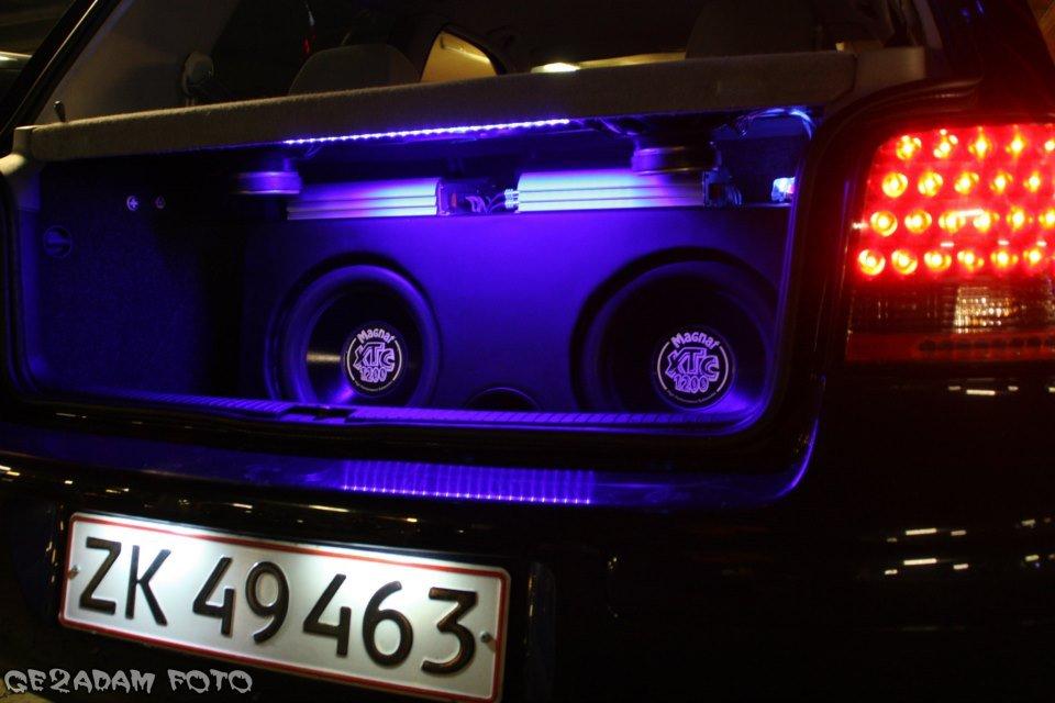 VW Golf IV - http://www.facebook.com/GhettadamFoto billede 4