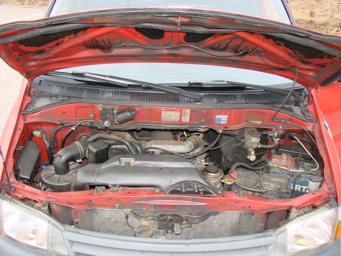 Toyota HiAce 2,4 TD. Lang model billede 11