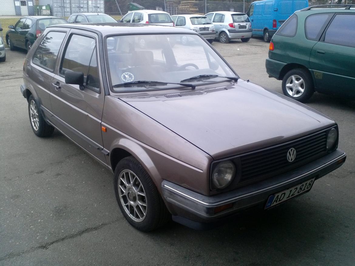 VW Golf 1,6 CL Aut. billede 2