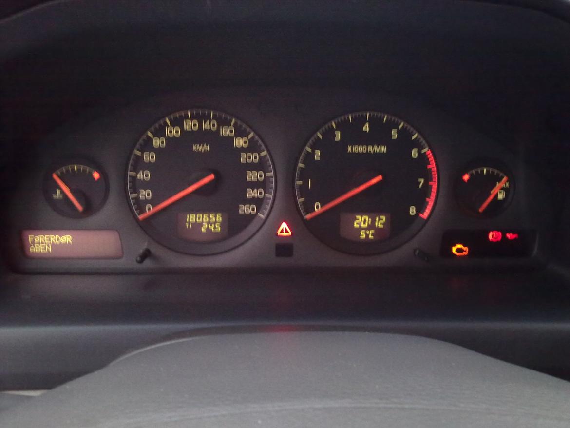 Volvo S60 2,4 170HK billede 16