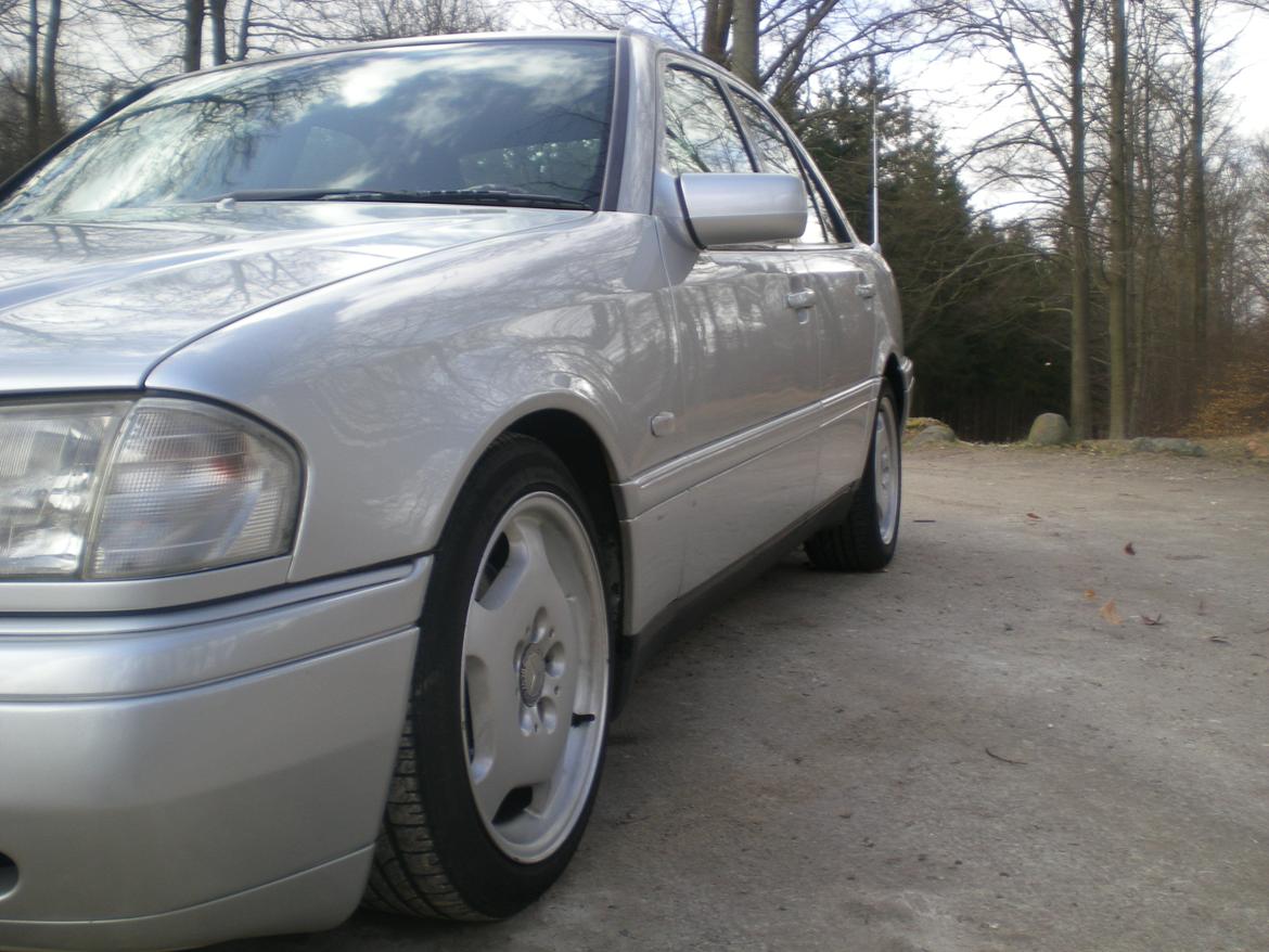 Mercedes Benz W202 C200 Aut. **Tidl. Bil** billede 4