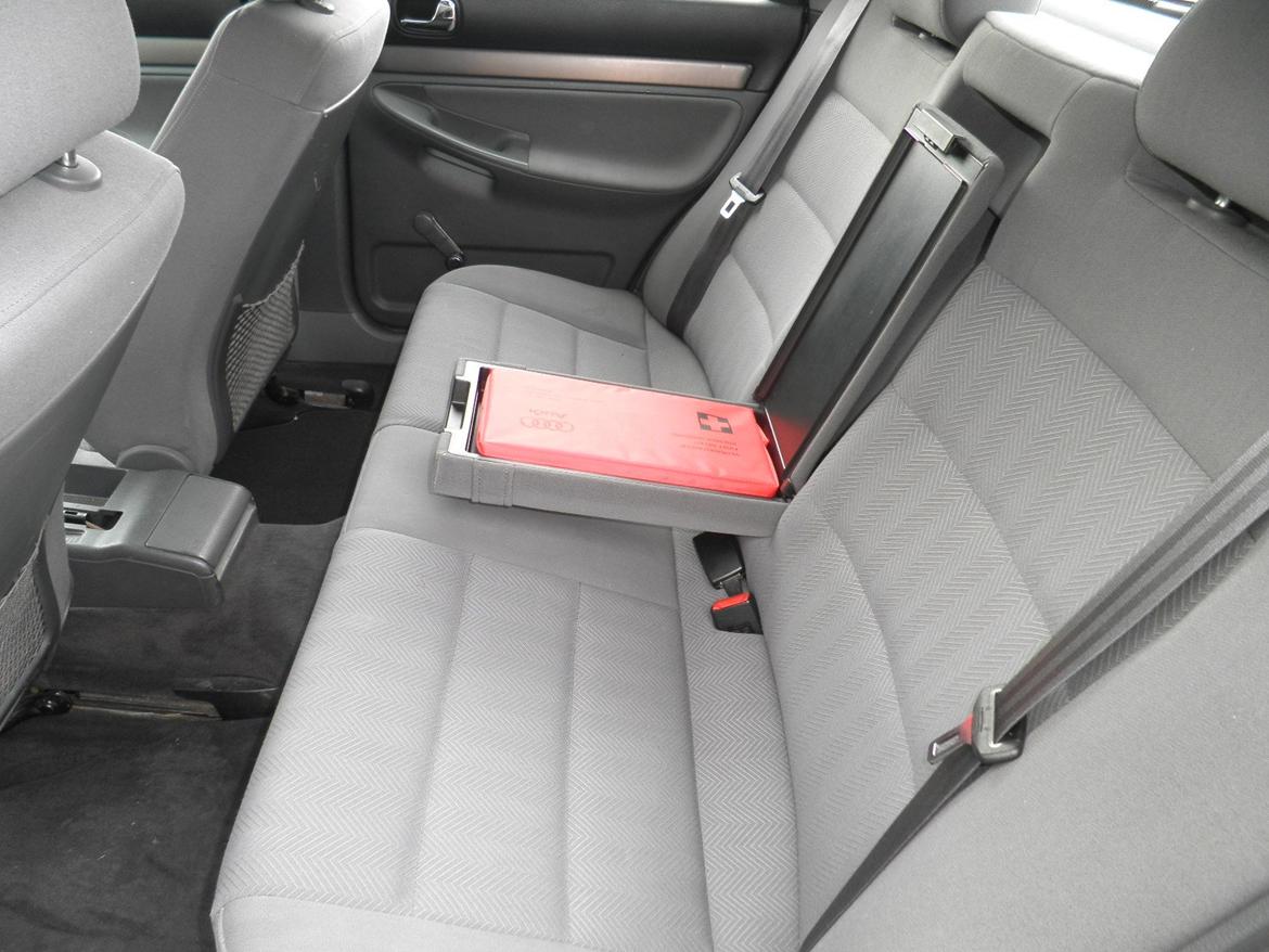 Audi A4 b5 1,8 20v Limousine  billede 14