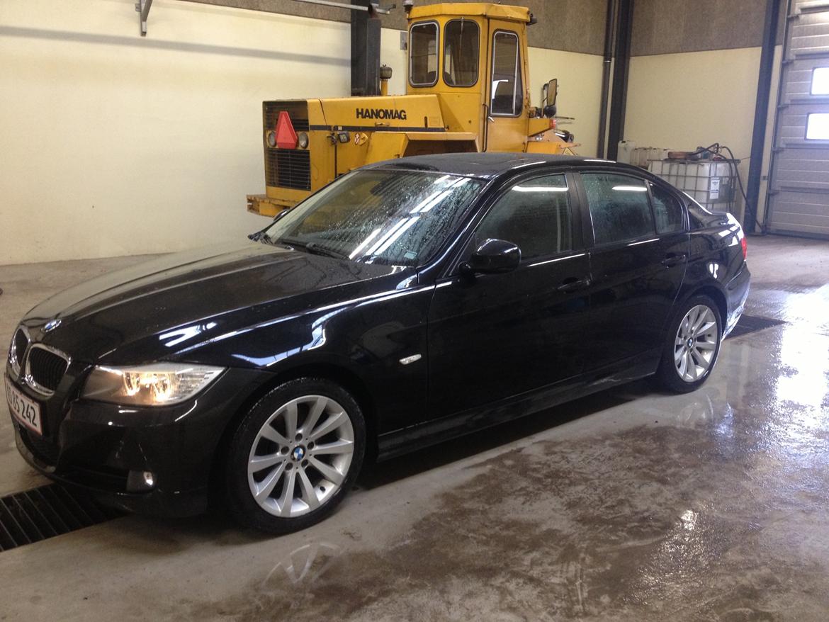 BMW 320 D e90 billede 11