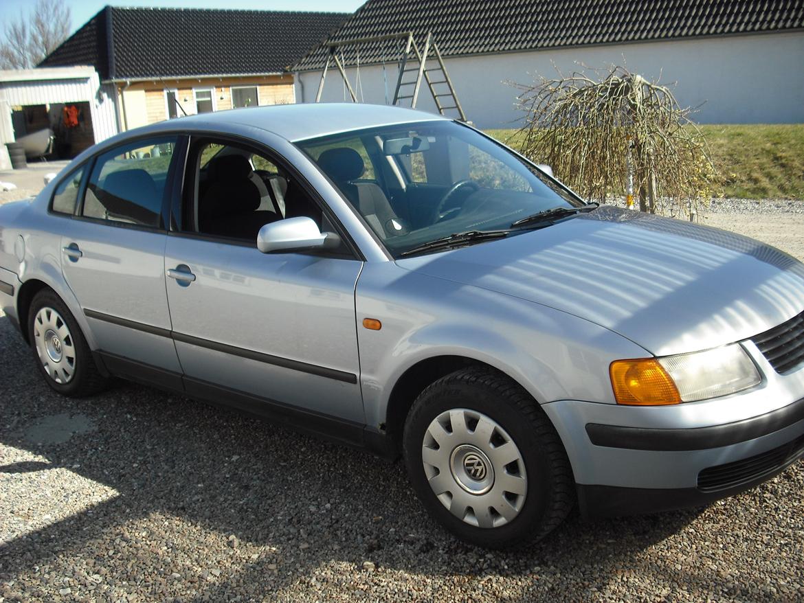 VW Passat Limousine billede 3