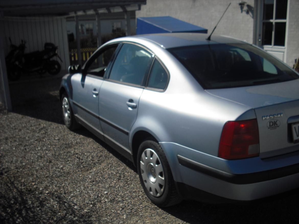 VW Passat Limousine billede 8