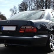 Mercedes Benz E320 CDI Elegance Sport
