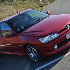 Peugeot 306