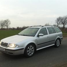 Skoda Octavia Laurin & Klement 1,8 T Combi