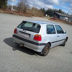 VW Golf 3CL 1,8