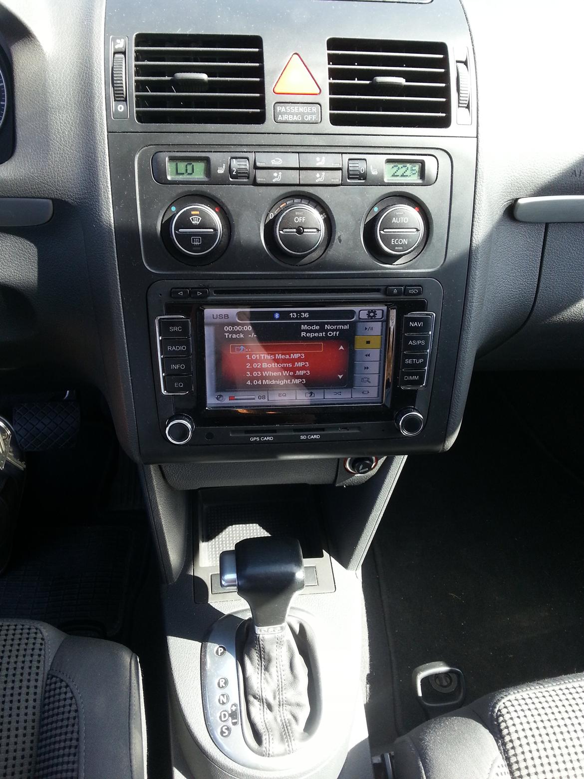 VW Touran "SOLGT" billede 6