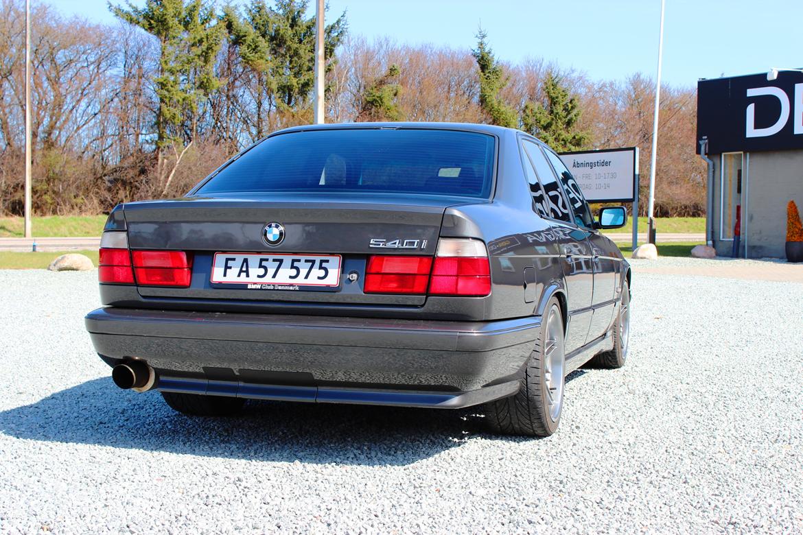 BMW E34 540i billede 7