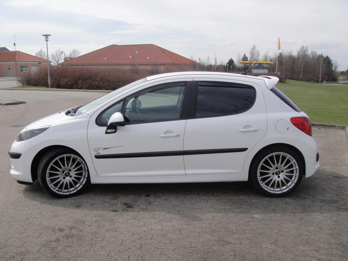 Peugeot 207 1,6 HDI Comfort billede 9