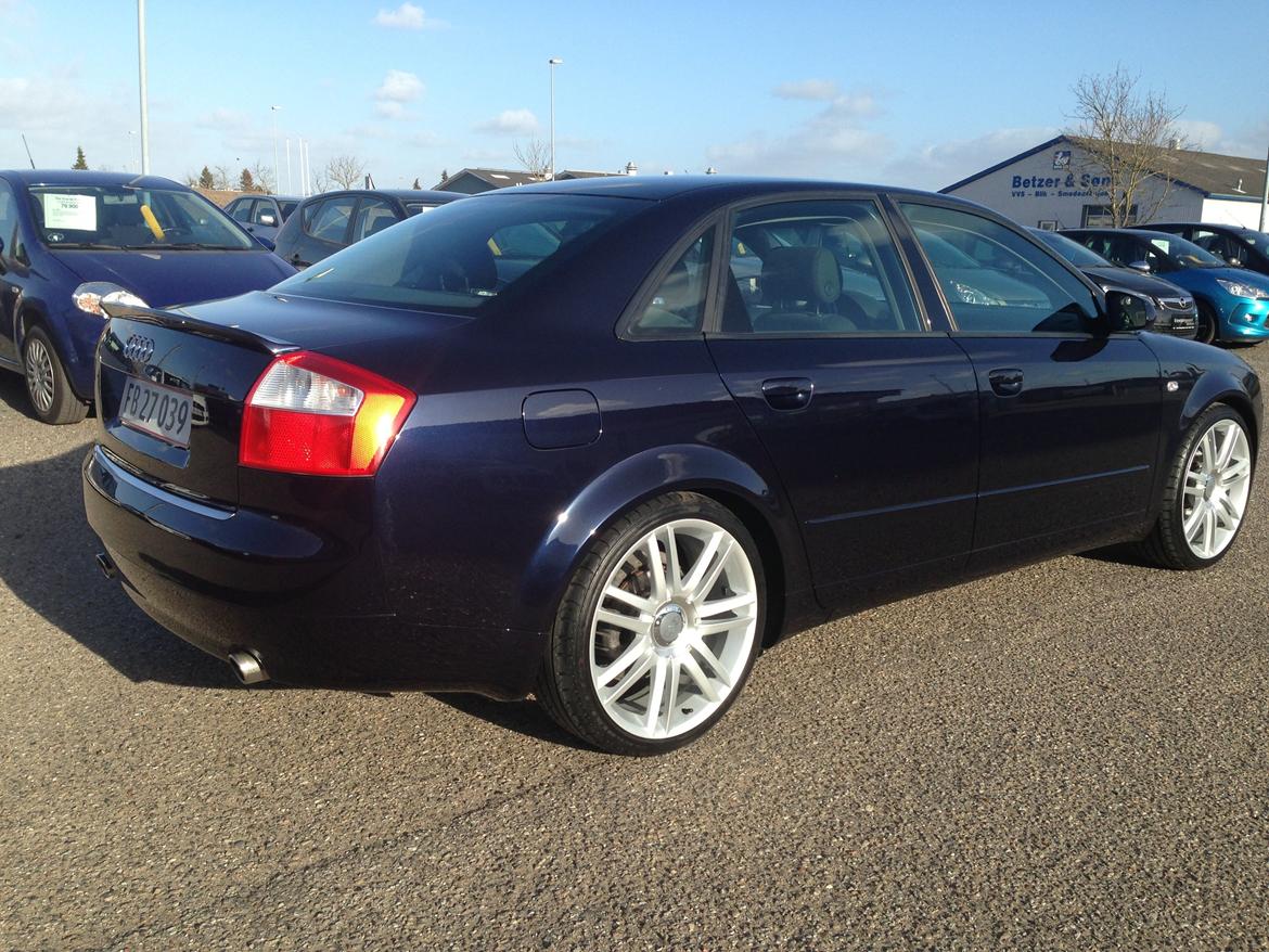 Audi A4 B6  (Solgt) billede 2