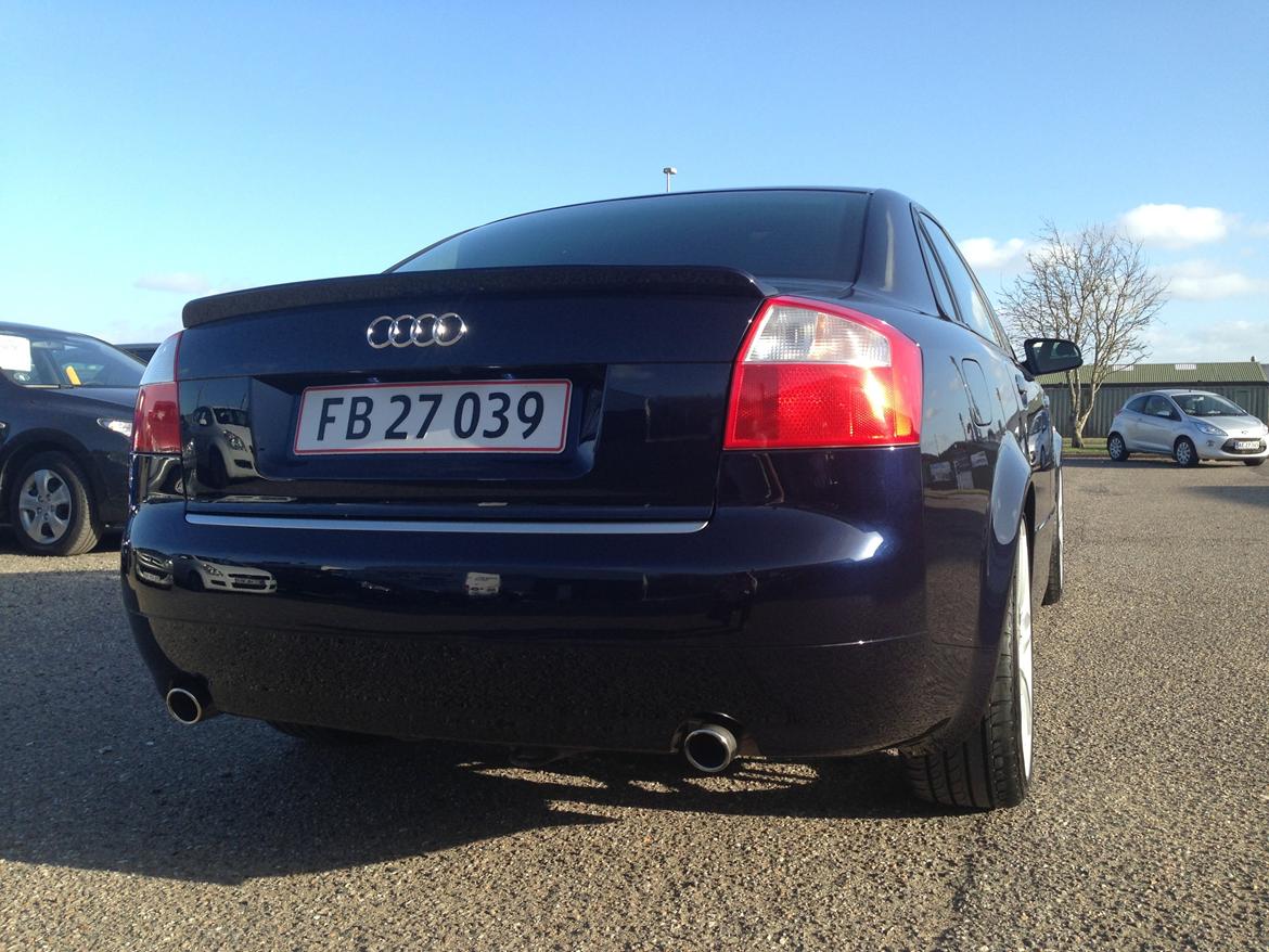 Audi A4 B6  (Solgt) billede 1