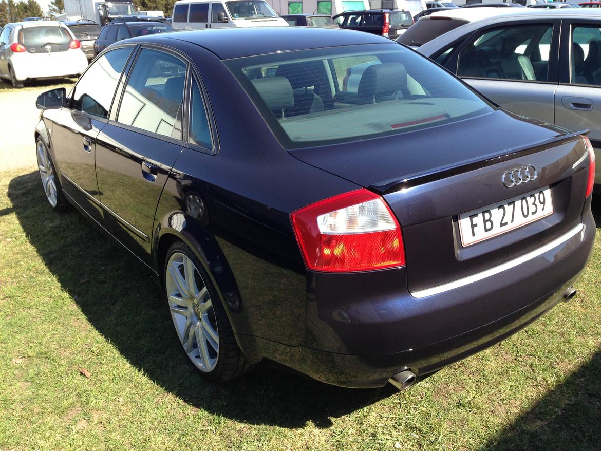 Audi A4 B6  (Solgt) billede 6