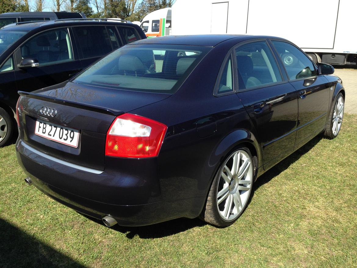 Audi A4 B6  (Solgt) billede 10