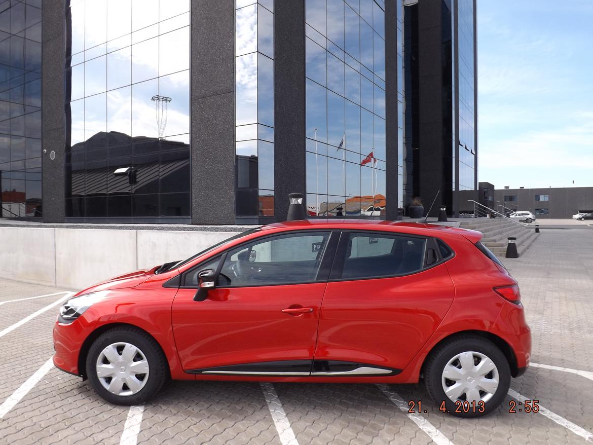 Renault Clio IV 1,5 dCi 90HK Expression billede 2