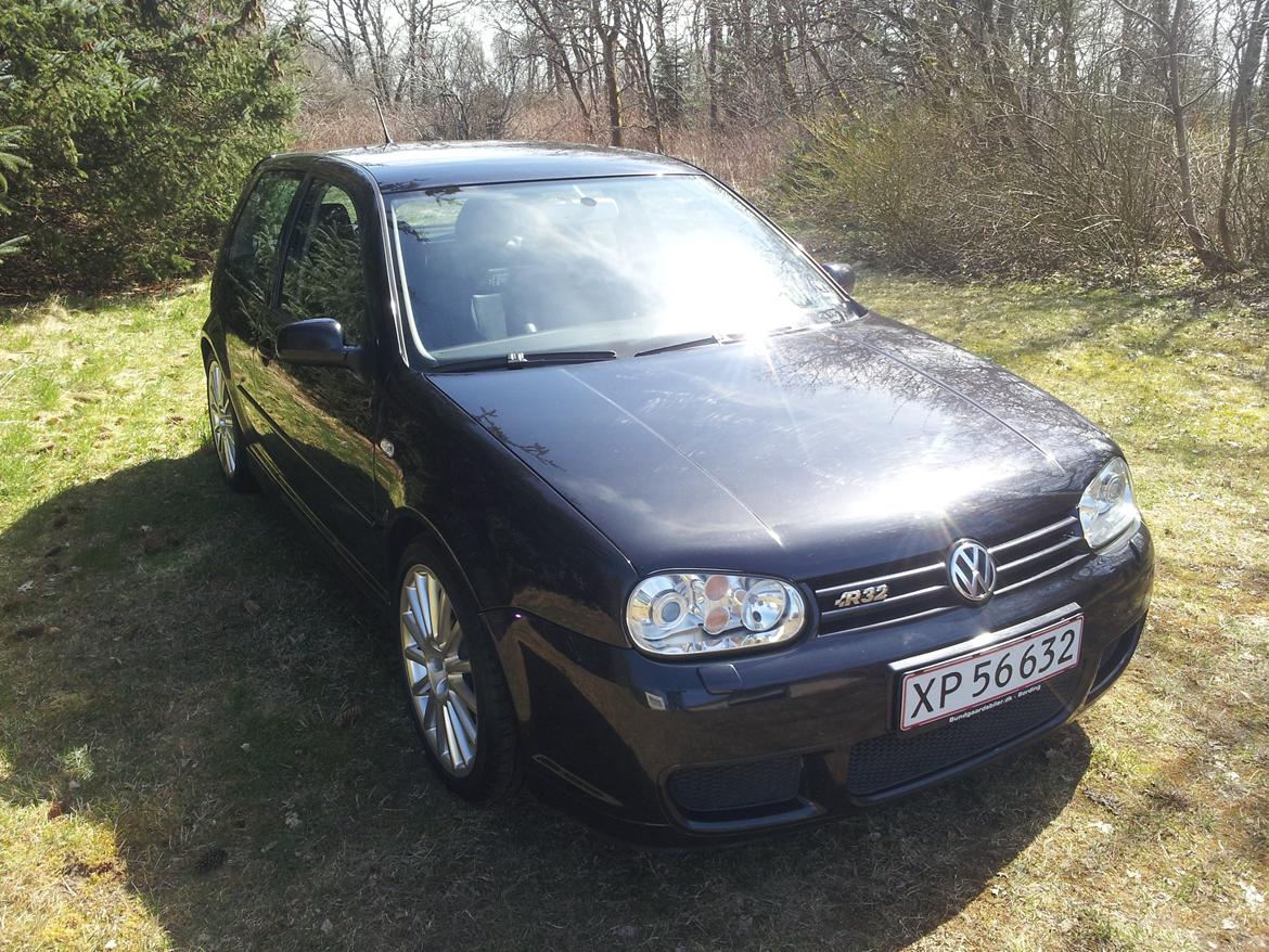 VW GOLF IV R32 (SOLGT) billede 3
